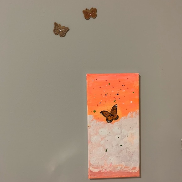 # 1 - Dreamy night Vinyl. #2 - sky high butterfly - Picture 5 of 5